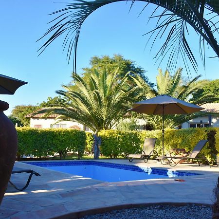 Kamaku Guesthouse Cc Otjiwarongo Dış mekan fotoğraf