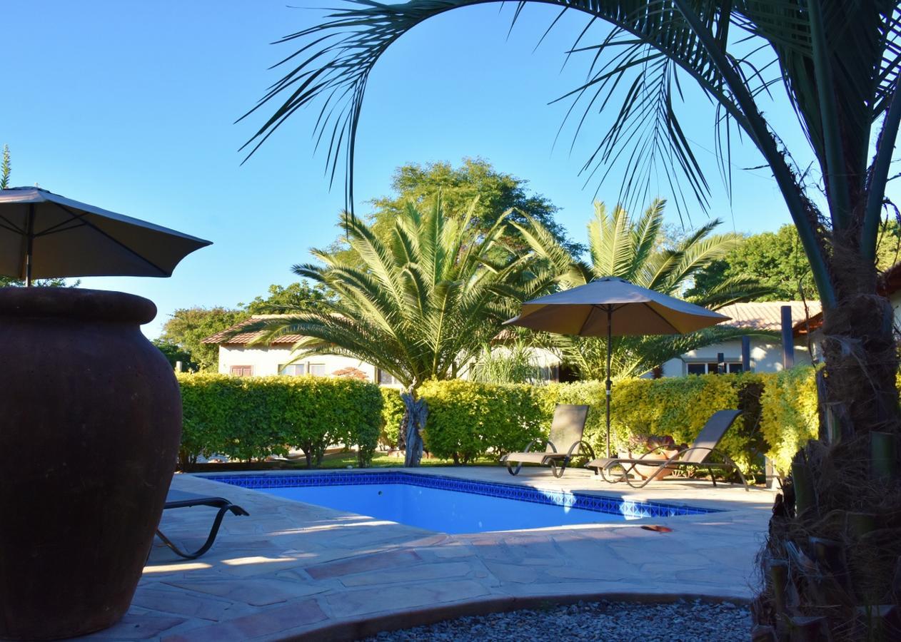 Kamaku Guesthouse Cc Otjiwarongo Dış mekan fotoğraf