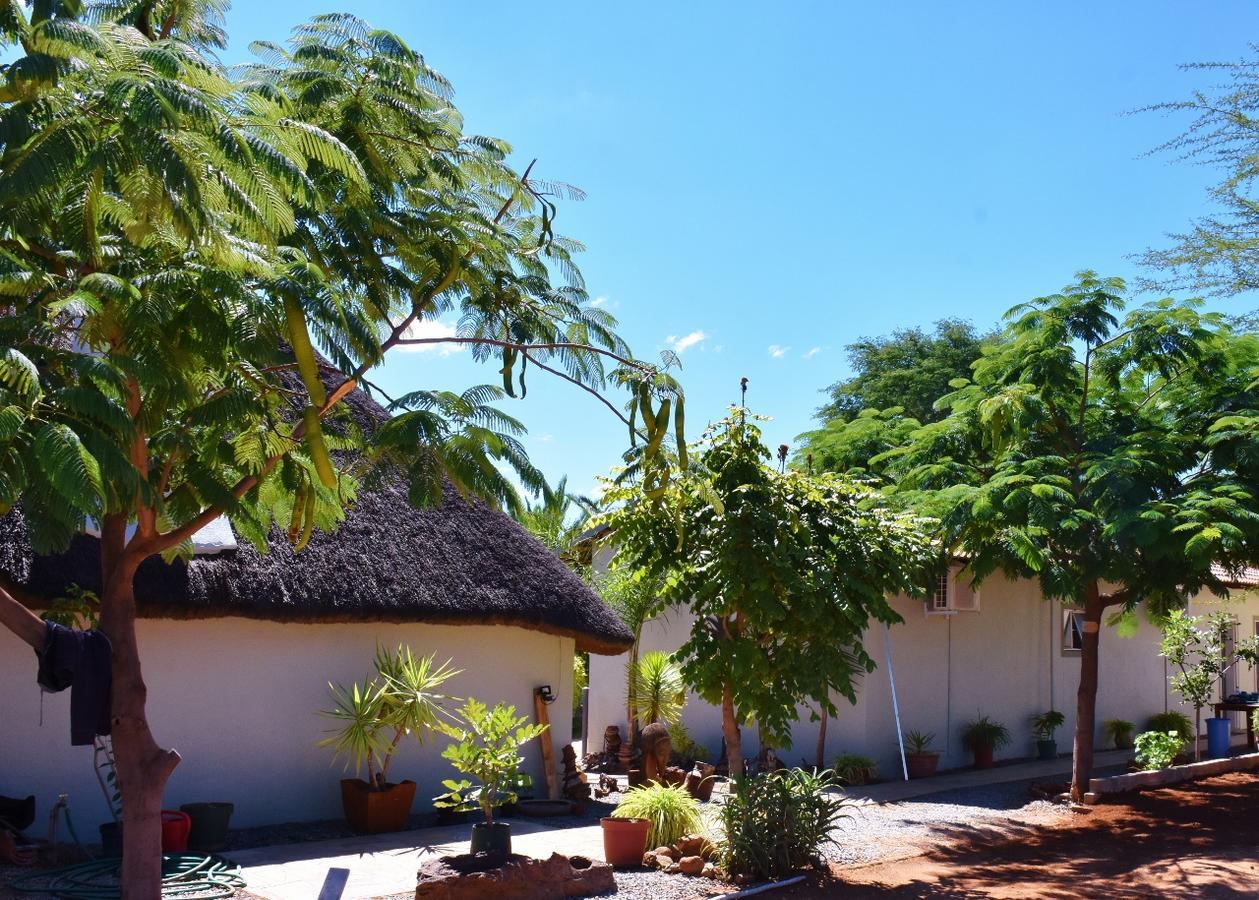 Kamaku Guesthouse Cc Otjiwarongo Dış mekan fotoğraf