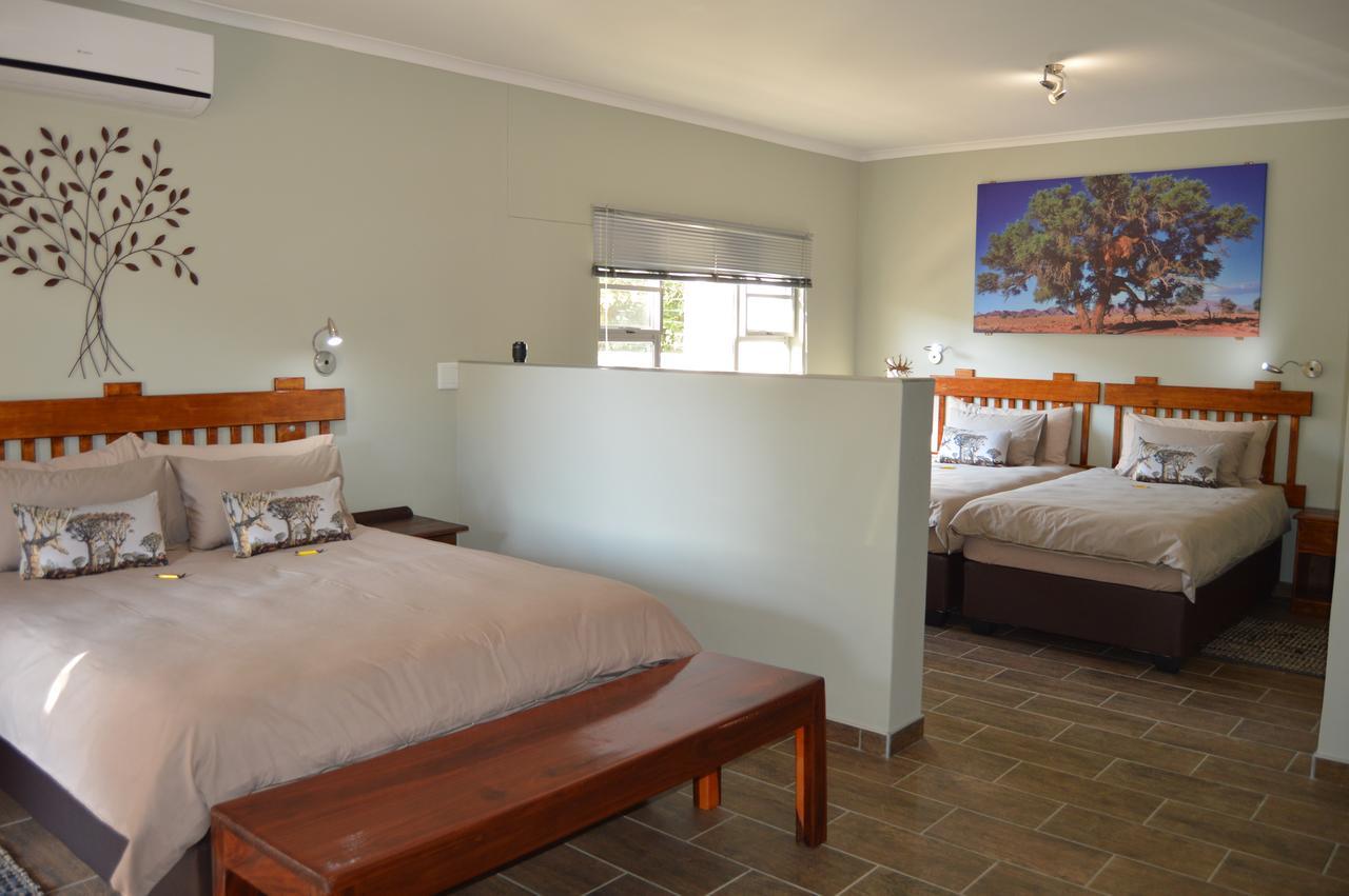 Kamaku Guesthouse Cc Otjiwarongo Dış mekan fotoğraf