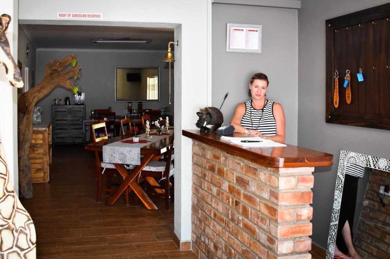 Kamaku Guesthouse Cc Otjiwarongo Dış mekan fotoğraf